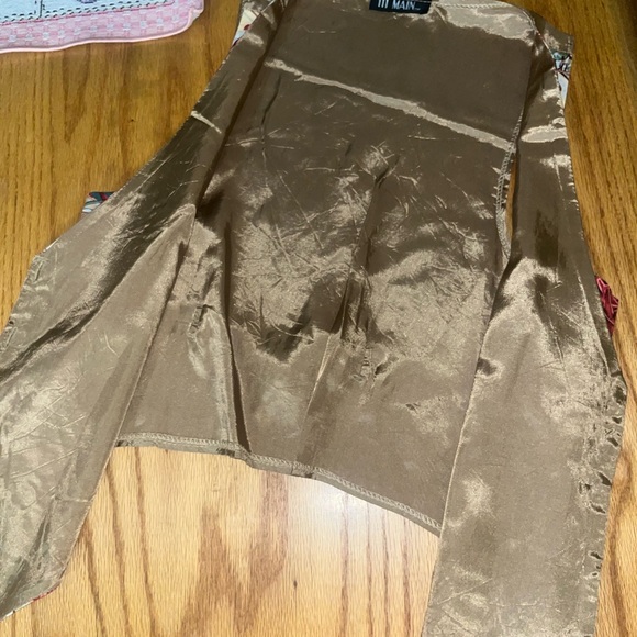 111 Main valentines vest - Picture 3 of 3